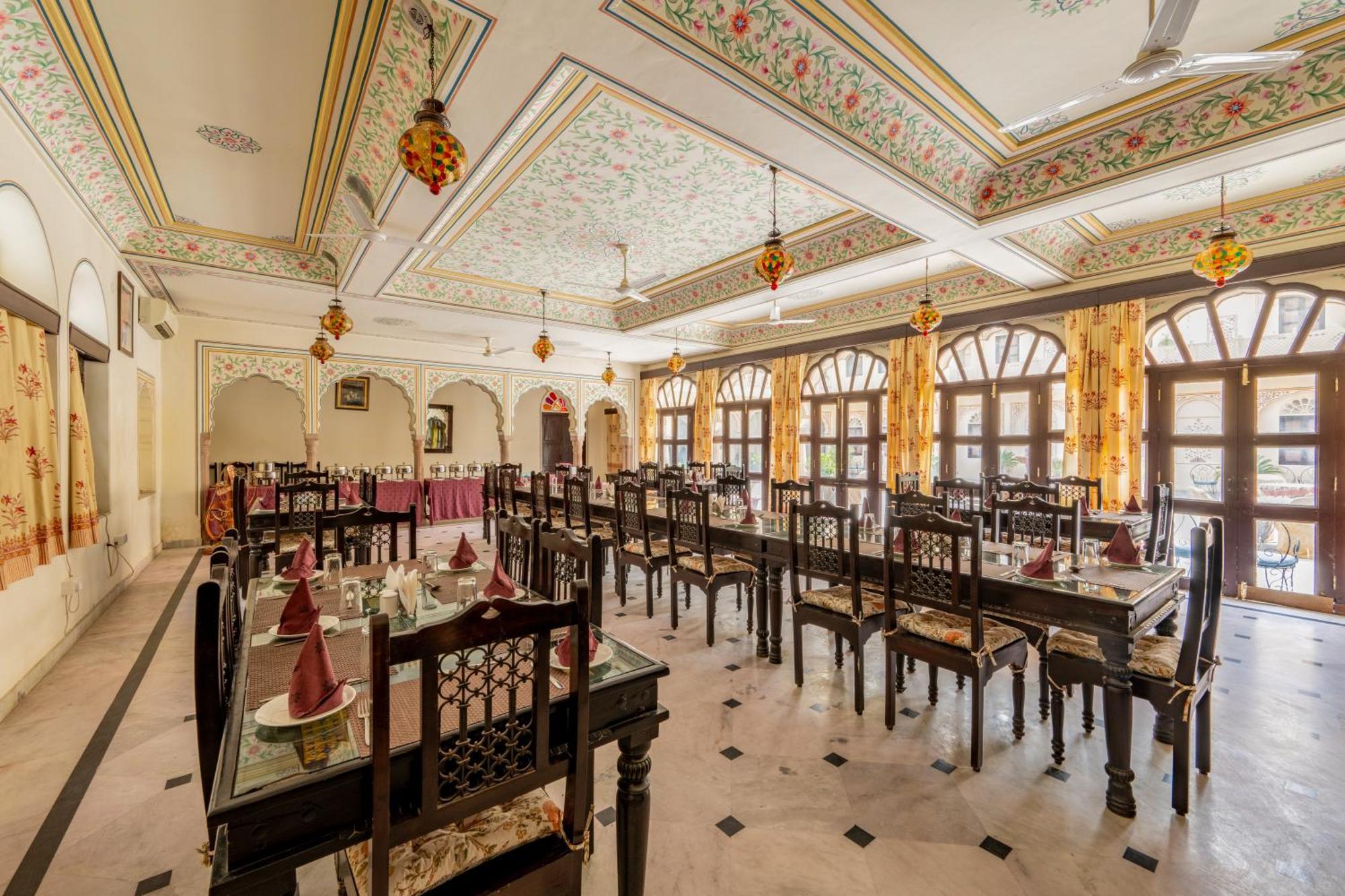 Dhulagarh Heritage Palace Hotel Near Jaipur Banskhoh Luaran gambar