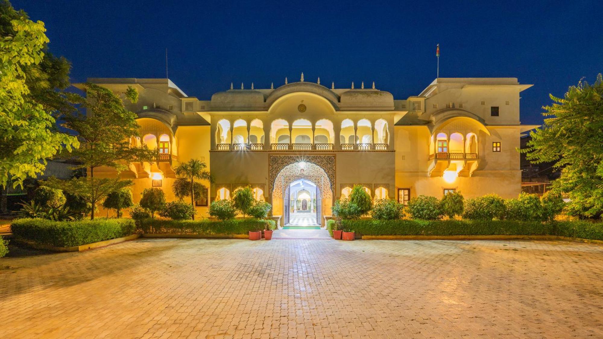 Dhulagarh Heritage Palace Hotel Near Jaipur Banskhoh Luaran gambar
